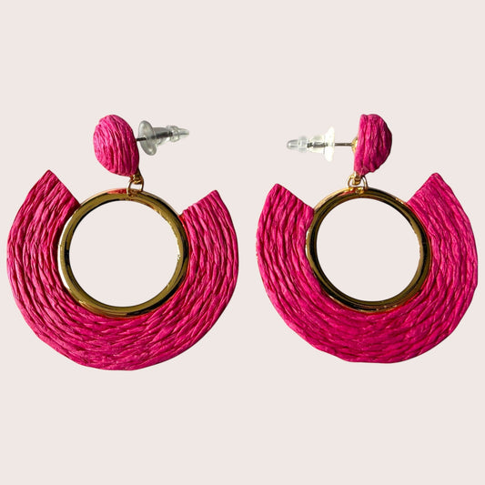 Nitelief hot pink raffia hoop earrings with gold-tone circular accents and stud backs