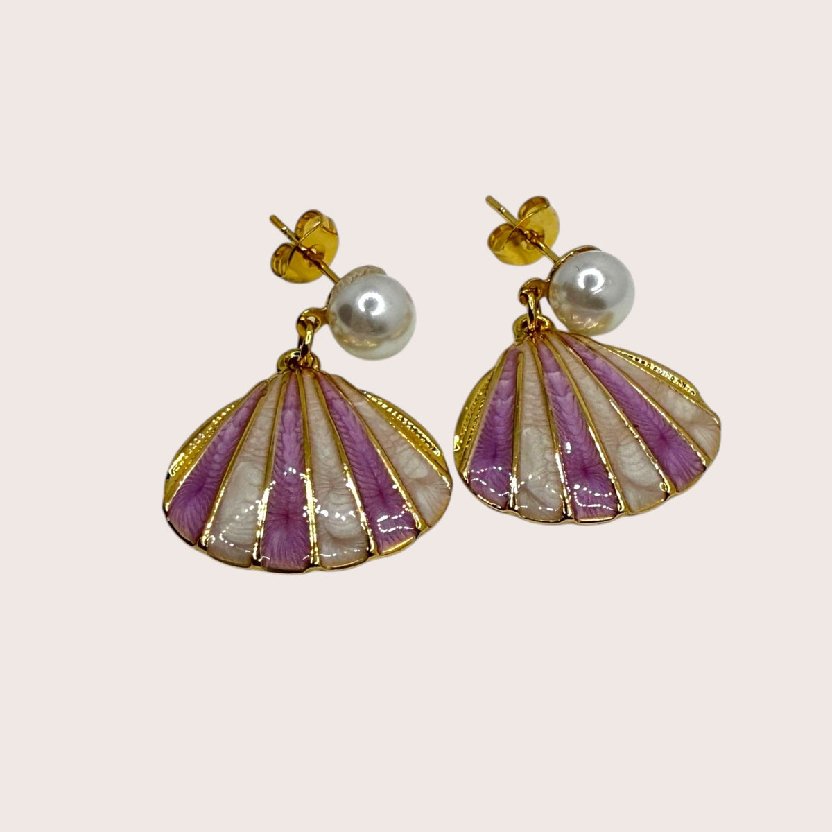 Nitelief shell earrings in light and dark pink enamel with gold-tone stainless steel and white pearl accents